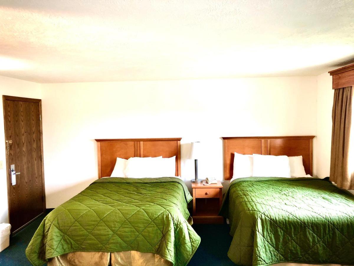 מיטשל Corn Palace Inn מראה חיצוני תמונה