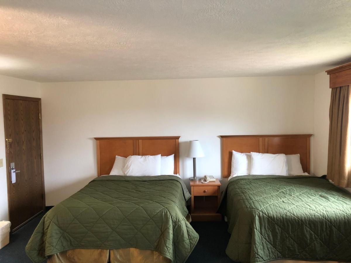 מיטשל Corn Palace Inn מראה חיצוני תמונה