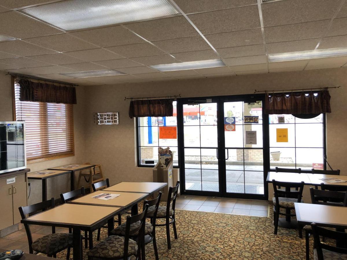 מיטשל Corn Palace Inn מראה חיצוני תמונה